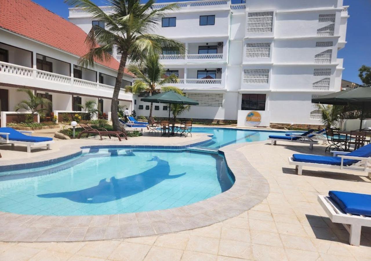 Diani Palm Resort Diani Beach Buitenkant foto